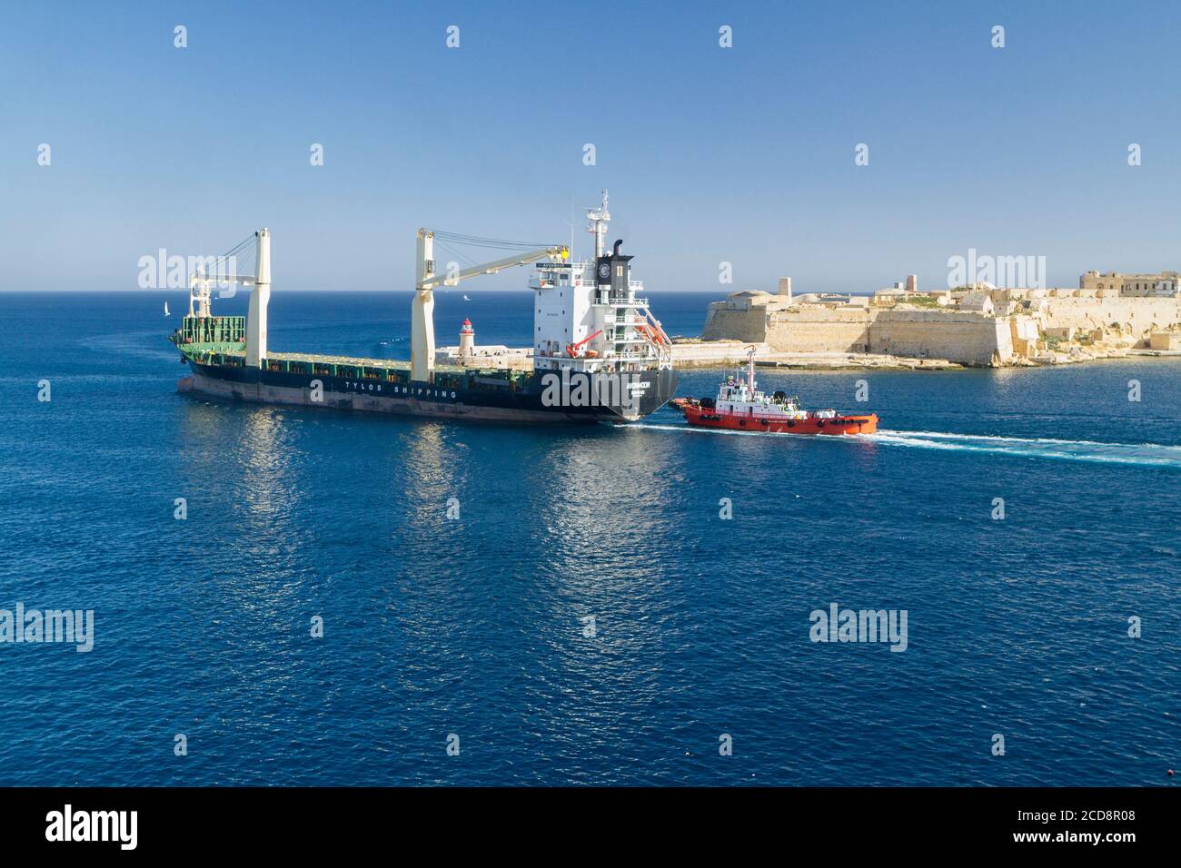 Ein Schiff aus Valletta Grand Harbour in Malta Stockfoto