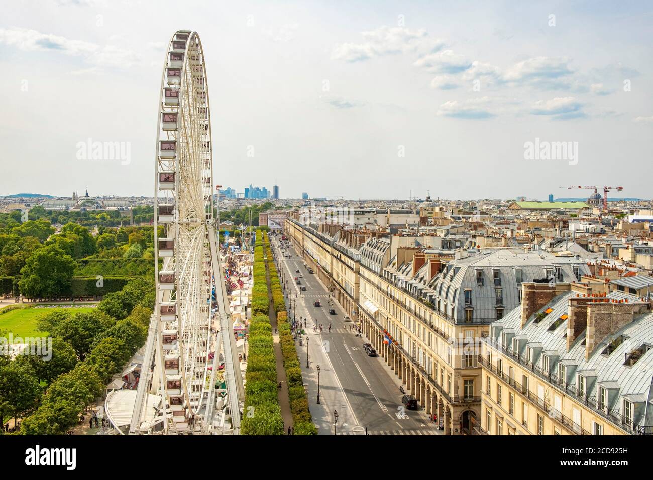 Frankreich, Paris, der Garten der Tuilerien und das Riesenrad, die Rue de Rivoli Stockfoto