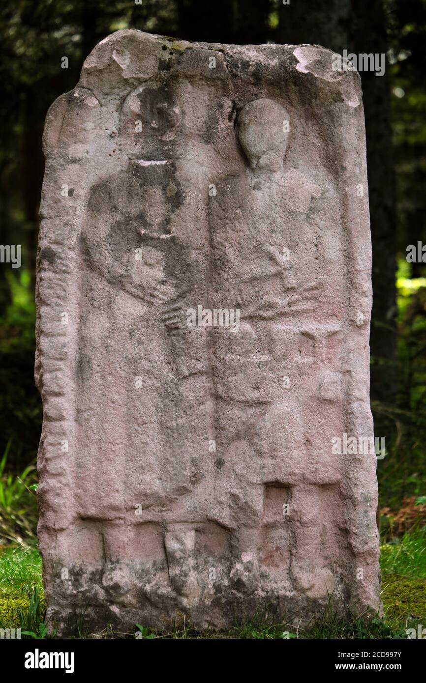 Frankreich, Vogesen, Saint die des Vosges, keltisches Lager der Bure, befestigte gallische und galloromanische Stätte, Grabstele, der Schmied und seine Frau Stockfoto