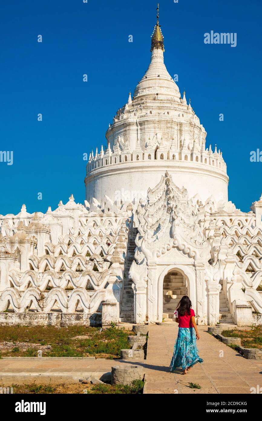 Myanmar (Burma), um Mandalay, Mingun, Hsinbyume Pagode oder Shin Bomei oder Mya Thein Tan, 19. Jahrhundert Stockfoto