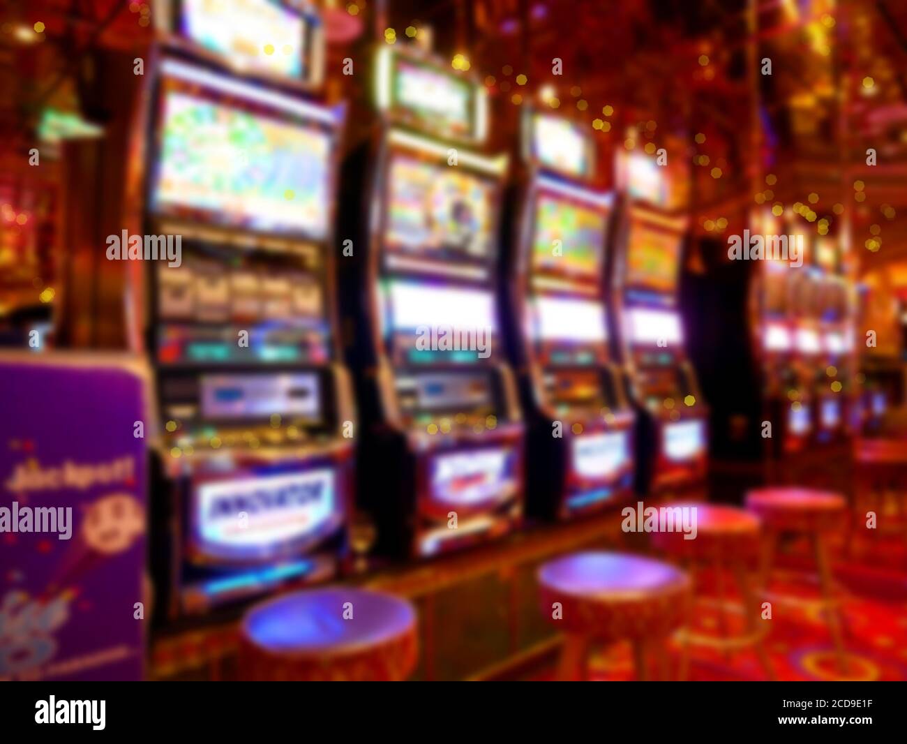 Bild der abstrakten Unschärfe Spielautomat. Casino für Hintergrundnutzung Stockfoto