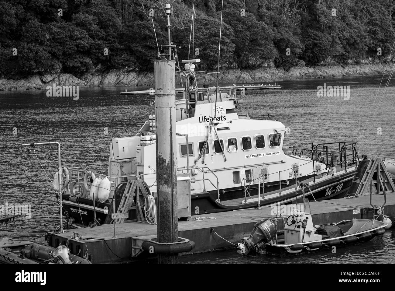 RNLI Rettungsboot Station in Fowey in Cornwall UK Stockfoto