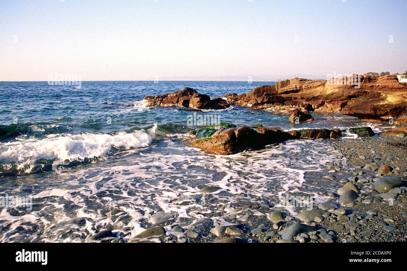 Meeresküste der Goldküste in Esterel Stockfoto