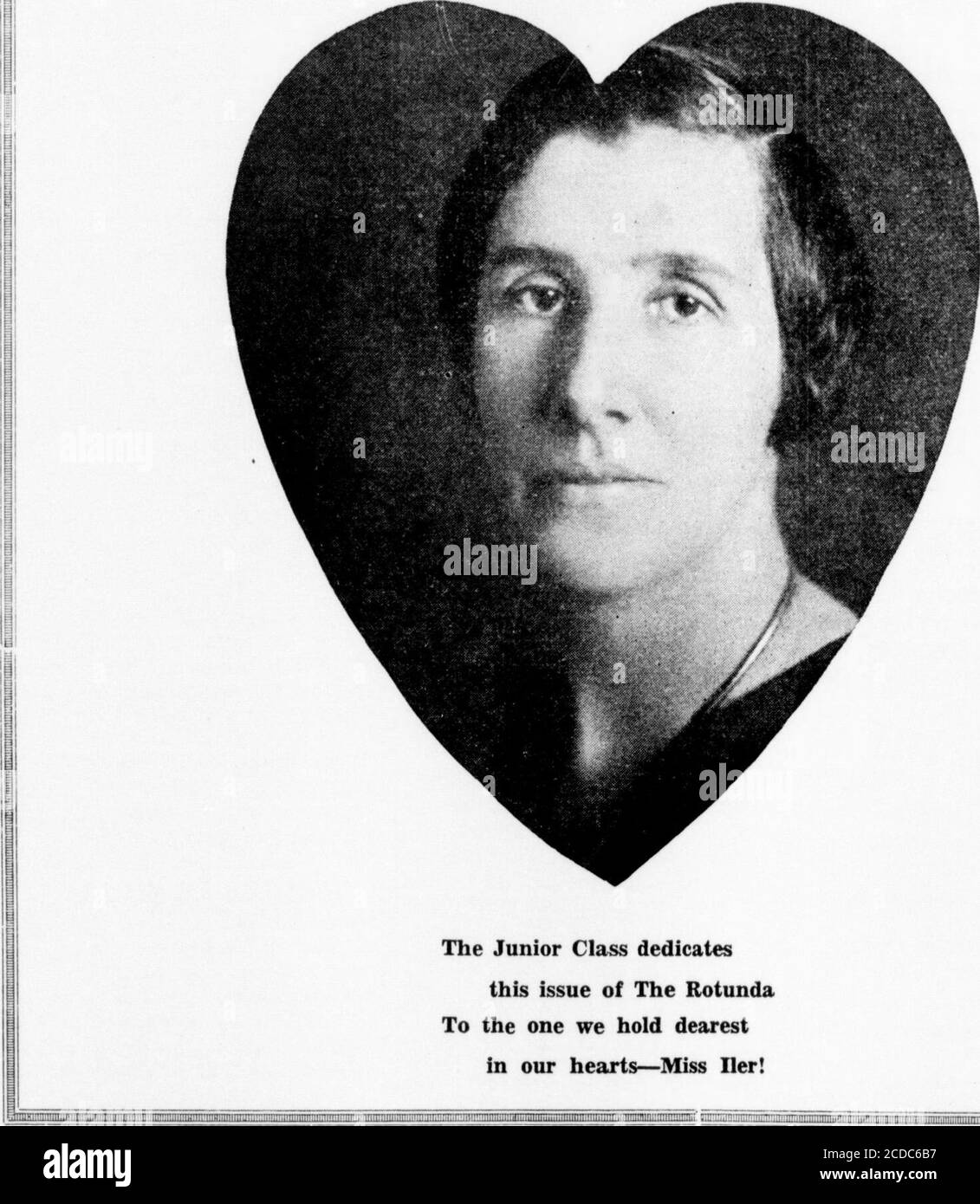 . Die Rotunda . vor einem Publikum, das den Zuschauerraum gefüllt hat.das Programm bis zu dem sehr hohen Standard, der diesen ChoralClub zum Synonym für den besten Inchorgesang gemacht hat. Die Studenten hatten ein Abendessen und eine schöne Nase schwul von den Mitgliedern der Kirche, und hatten eine sehr schöne Zeit. Das Konzert, so ein leitender Musiker aus Petersburg, war Ausdruck der feinsten Auswahl an Musik, die mit vollendetem Feinklang gerendert wurde. Als Tribut an den Direktor sagte Pfarrer J. Manning Potts, dass er sich jemals an das Spiel des Hallelujah-Chorus von Herrn Strick erinnern würde. Das folgende Programm war Stockfoto