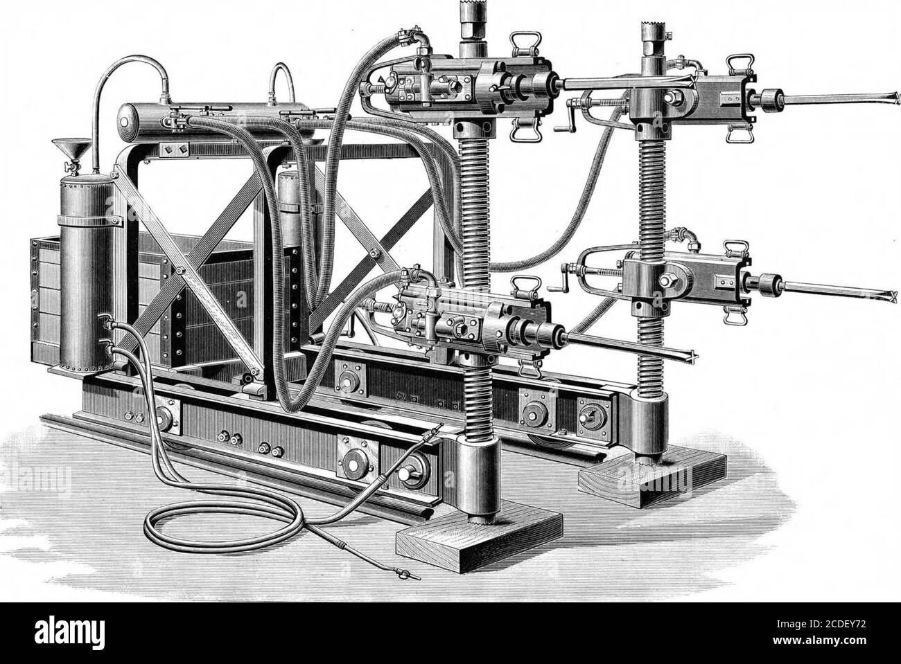 . Scientific American Volume 59 Number 04 (Juli 1888) . sind groß und stark genug, um die Gewässer zu halten, die dann nach unten gelassen werden können, wie sie für den Nutzen der zurückgewonnenen Flächen benötigt werden. Die Bewässerungsarbeiten werden sehr groß sein, aber es wird nur ein kleiner Bruchteil des Wertes des wiederbeanspruchten Landes sein. Es wird angenommen, dass durch die kluge Nutzung des Urplus-Wassers in der Entwässerungszone zwischen dem einhundertsten Meridian und den östlichen Hängen der RockyMountains, eine unproduktive Region gleich mindestens das Vierfache der Fläche des Staates New York kann zur Fruchtbarkeit wiederhergestellt werden. Die deci Stockfoto