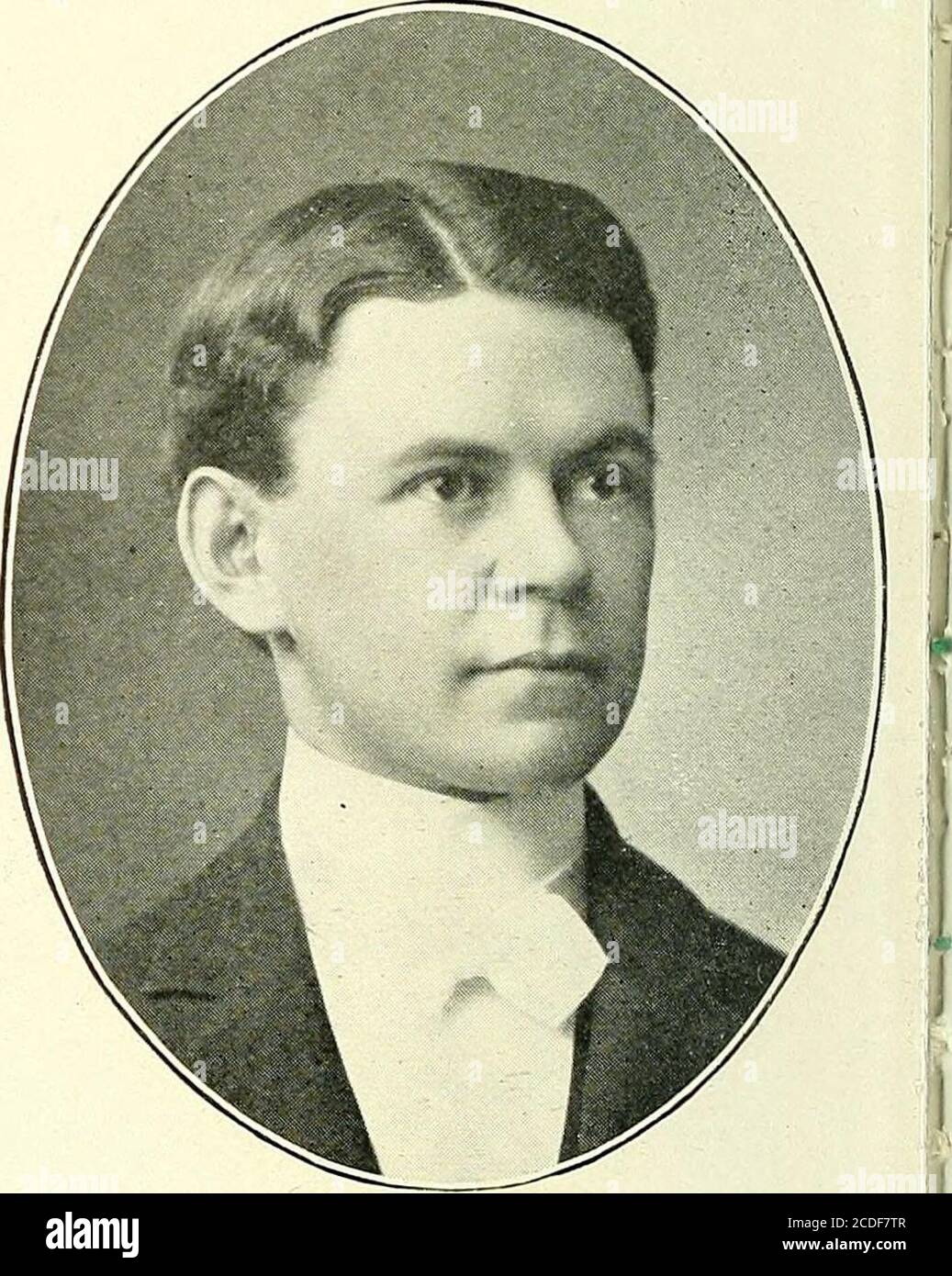 . Men of Minnesota; eine Sammlung von Porträts von Männern prominent in Wirtschaft und Berufsleben in Minnesota . EDMUND W. BAZILLE ST. PAUL. RICHTER DES BEWÄHRTEN RAMSEY COUNTY (1899-); AE STRACT ANGESTELLTER RAMSEY COUNTY (1895-99).. FRED VV. GOSEWISCH ST. PAUL.CLERK DER BEWÄHRUNG COURT RAMSEY COUNTY (1900- MÄNNER VON MINNESOTA. 65 Stockfoto