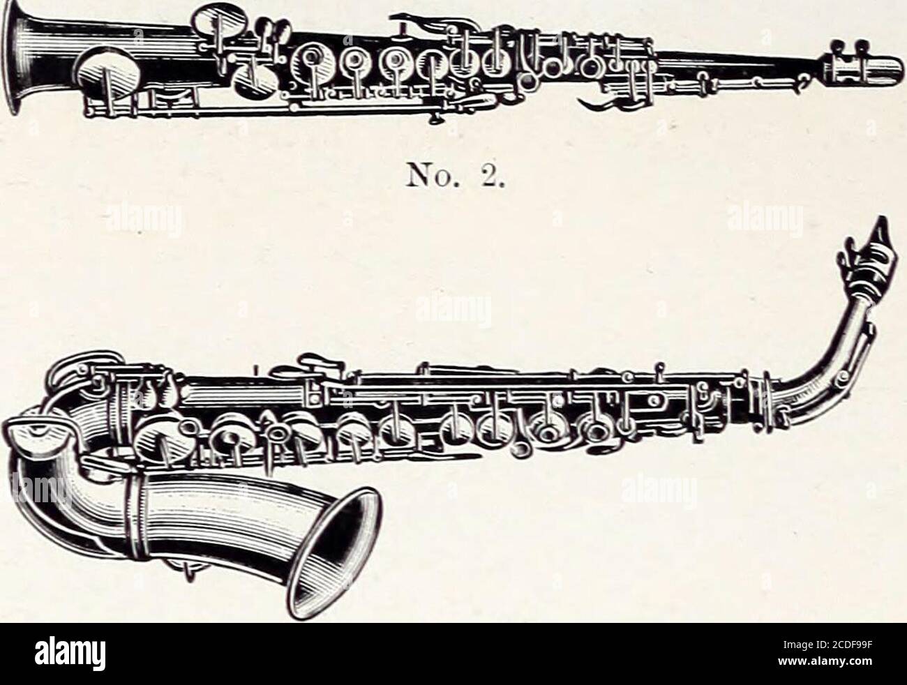 . Orchestrierung . n Oktave unterhalb der einer offenen Pfeife gleicher Länge. Es überbläst auch eine zwölfte, 2das heißt, es reproduziert seine natürliche Skala in der Entfernung von einer Oktave-und-ein-Fünftel höher. Andererseits hat ein konisches Rohr, wenn es von einem Rohr gespielt wird, die Eigenschaften eines offenen Rohres. Sein Grundton ist der gleiche wie der einer offenen Pfeife. Es überbläst eine Oktave. Die Saxophonfamilie gehört zu dieser Gruppe, und ihre Tonleiter ist daher im Abstand einer Oktave höher reproduzierbar.3 Dies unterscheidet sie vollständig von der Klarinettengruppe.4 die Grundtonleiter des Saxophons ist chr Stockfoto