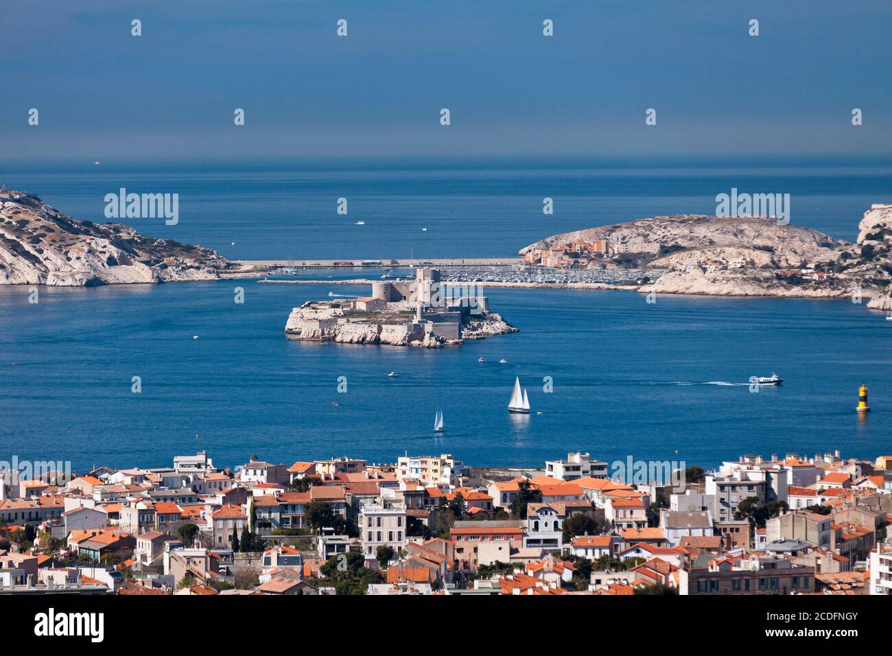 Die Château d'If ist eine Festung (später ein Gefängnis) auf der Insel If, der kleinsten Insel im Frioul-Archipel im Mittelmeer Stockfoto