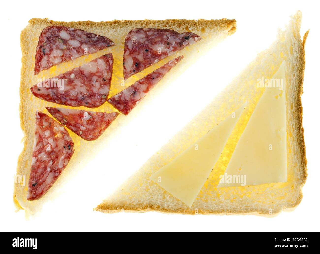 Sandwiches mit Käse und einer Salami Stockfoto