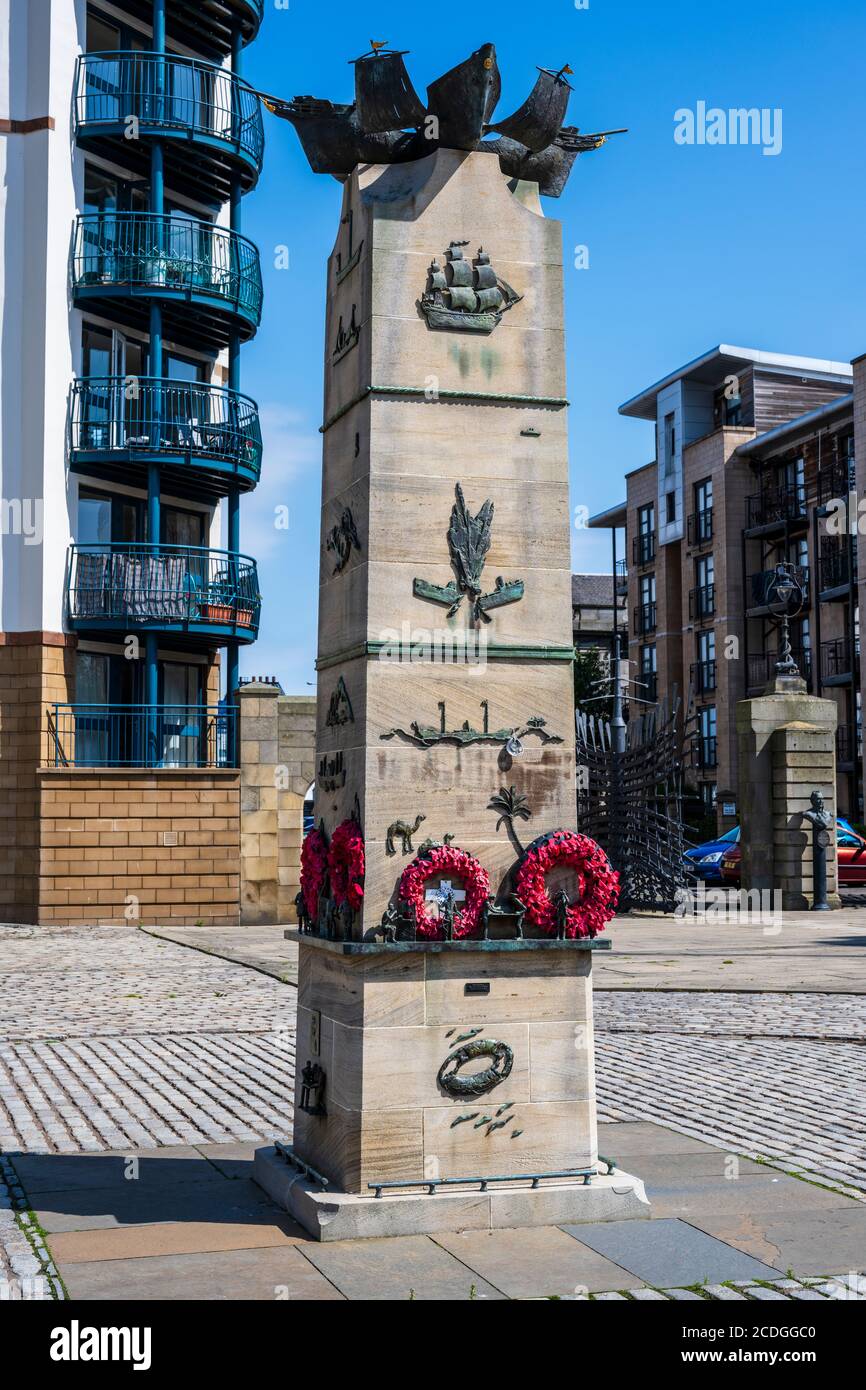 Scottish Merchant Navy Memorial an der Küste in Leith, Edinburgh, Schottland, Großbritannien Stockfoto