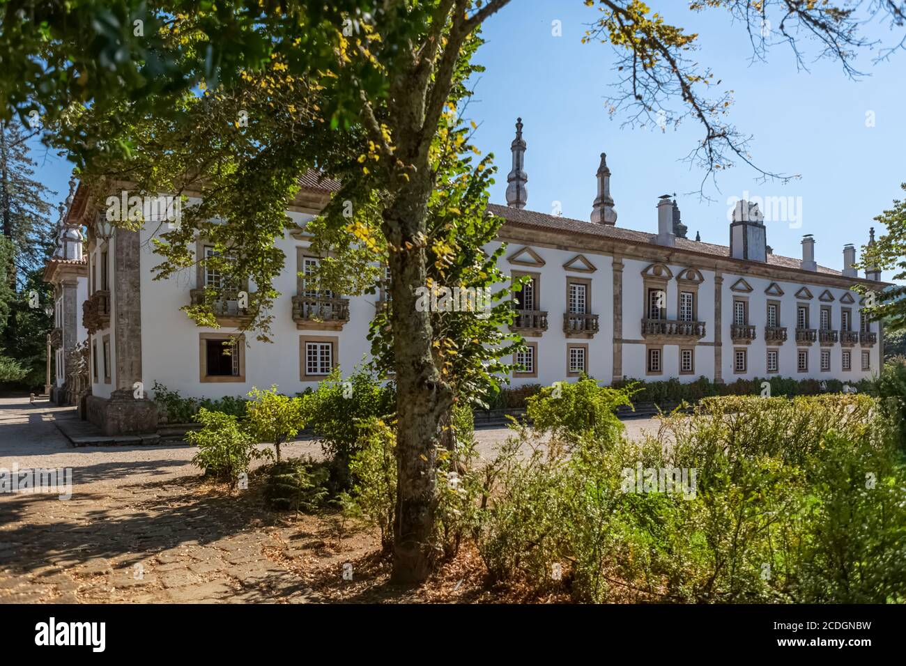 Vila Real / Portugal - 08 01 2020: Blick auf das Außengebäude Solar de Mateus, ikonisch des portugiesischen Barock aus dem 18. Jahrhundert Stockfoto
