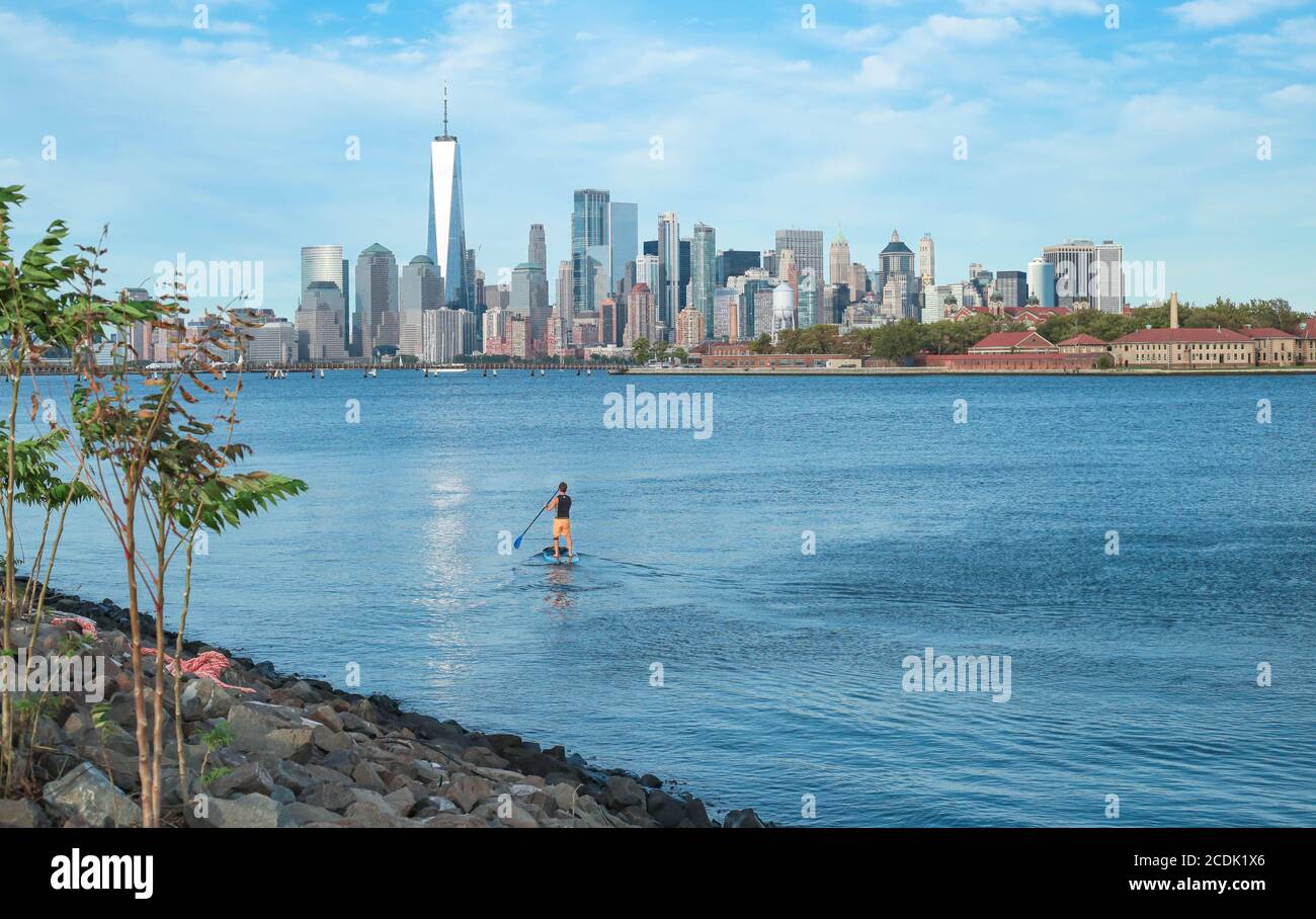 Blick auf die Innenstadt von New York City von New Jersey. Stockfoto