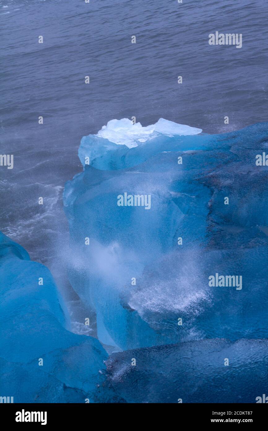 Arktische Eisberg. Eisstockschießen. Bereich Nowaja Semlja Stockfoto