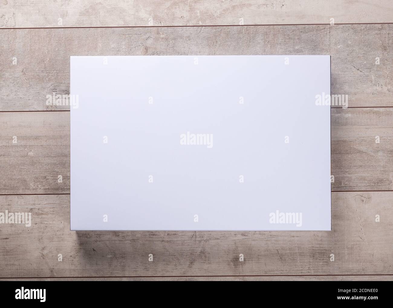 Holzwand und leerer Rahmen Stockfoto