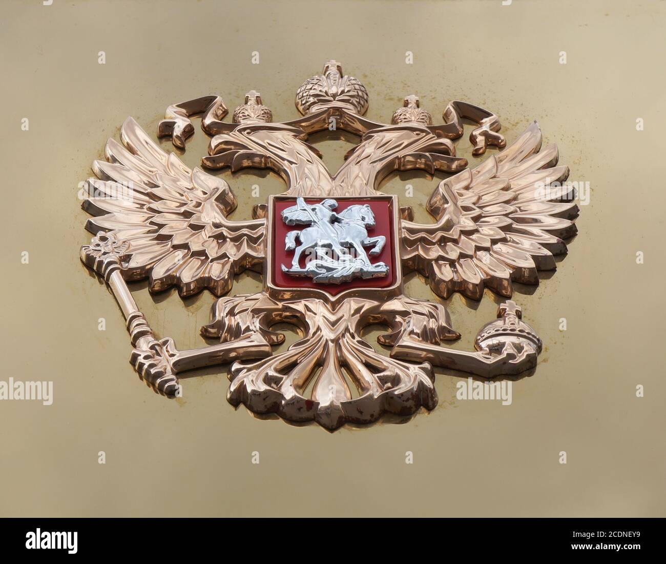 Staatssymbole von Russland, Emblem des doppelköpfigen Adlers. Stockfoto