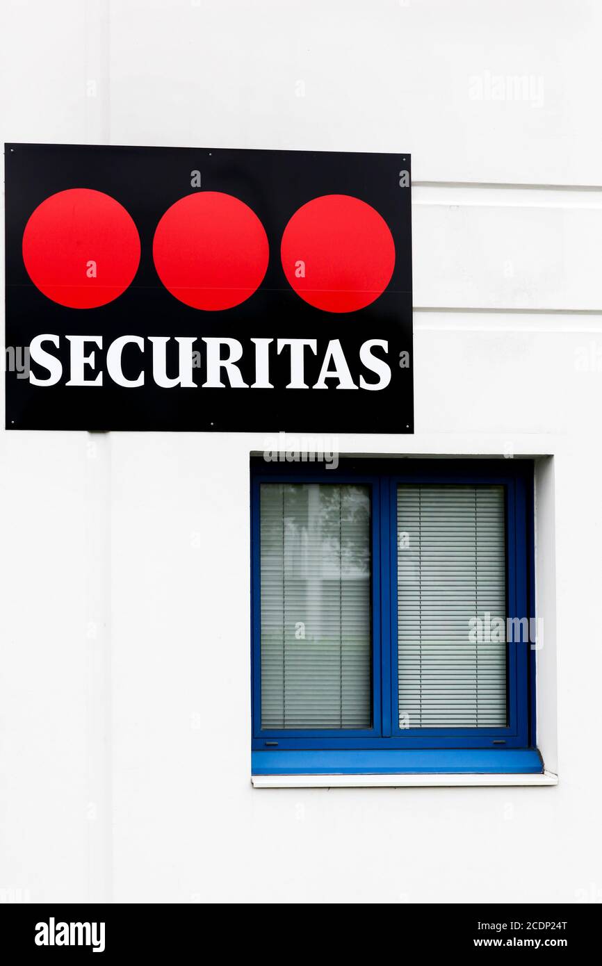 Chalon, Frankreich - 22. Juni 2019: Securitas-Logo auf einem Gebäude. Securitas ist eine Gruppe von Sicherheitsdiensten für Überwachung, Beratung und Untersuchung Stockfoto