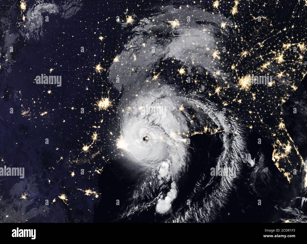 USA - 27. August 2020 - nach dem Landfall in der Nähe von Cameron, Louisiana, als ein Sturm der Kategorie 4, fuhr Hurrikan Laura fort, sich nach Norden über den Westen zu bewegen Stockfoto