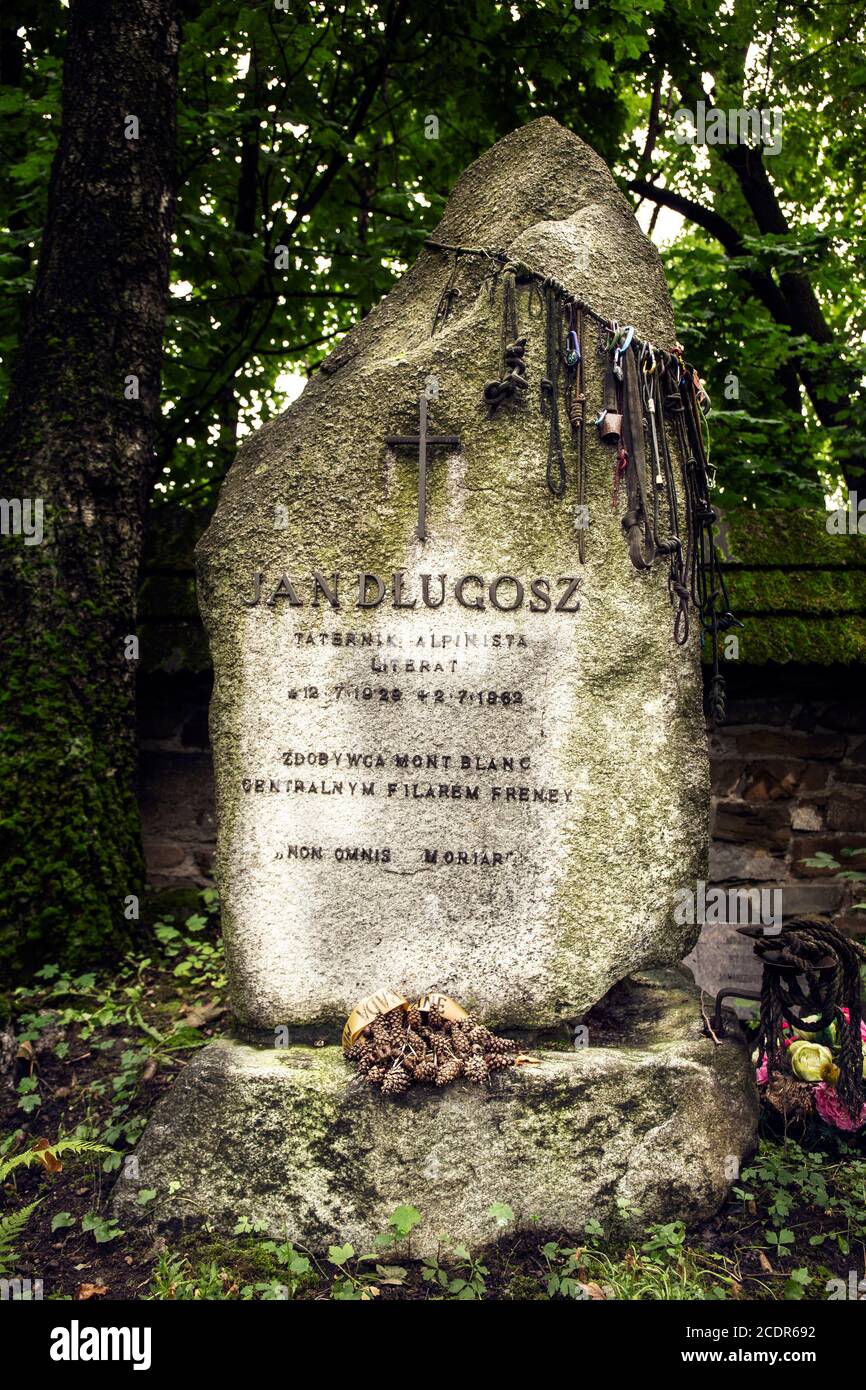 Zakopane, Polen – 23. August 2020: Grab des polnischen Bergsteigers und Schriftstellers Jan Długosz. Stockfoto