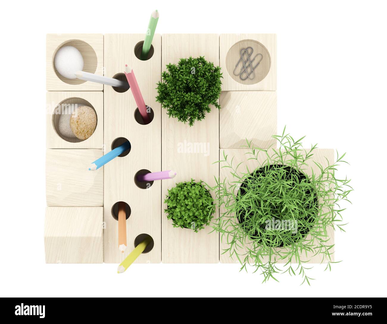 Draufsicht der hölzernen Schreibtisch Organizer mit Büro liefert isolierten auf weißen Hintergrund Stockfoto