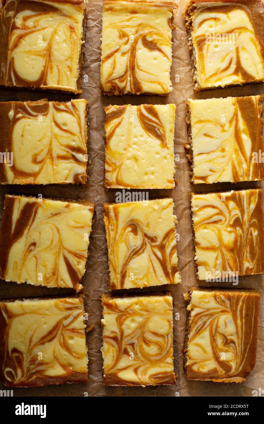 Kürbis Käsekuchen Bars Stockfoto