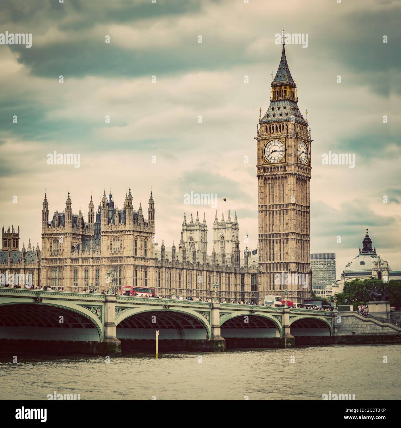 Big Ben, Westminster Bridge über die Themse in London, Großbritannien. Jahrgang Stockfoto