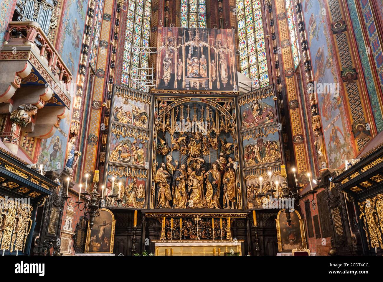 Das Altarbild von Veit Stoss in der Marienbasilika, Krakau, Polen. Stockfoto