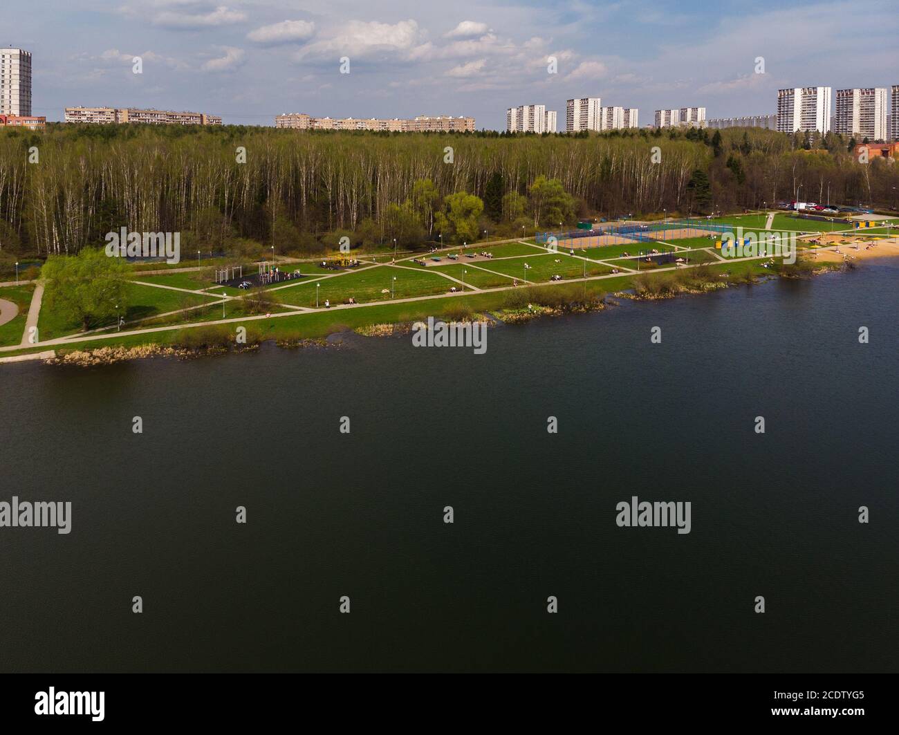 Ansicht von oben auf der Schule See in Zelenograd Landkreis Moskau, Russland Stockfoto