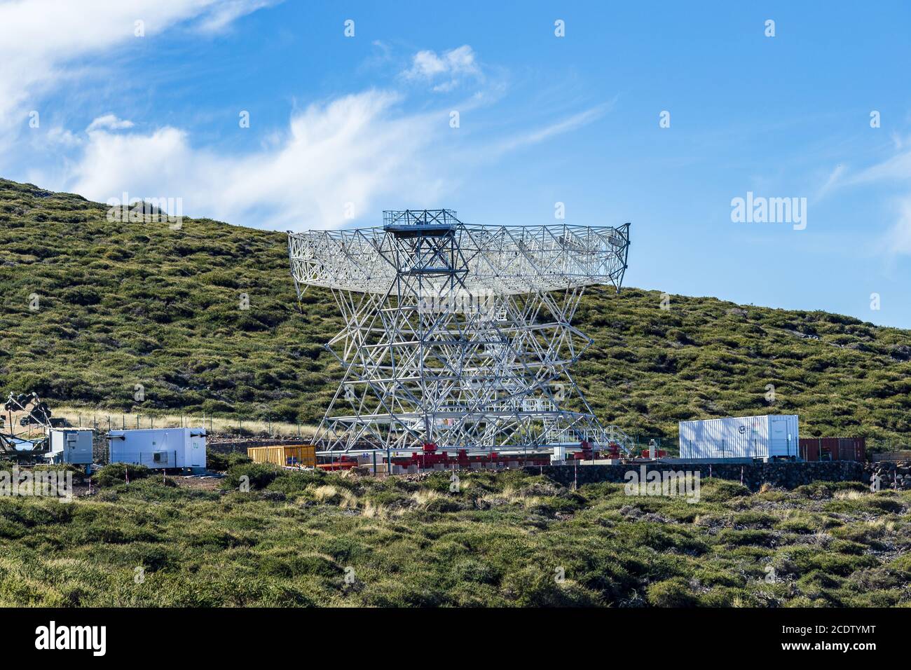 La Palma - Observatorium mit Radioteleskop auf der Roque De los Muchachos Stockfoto