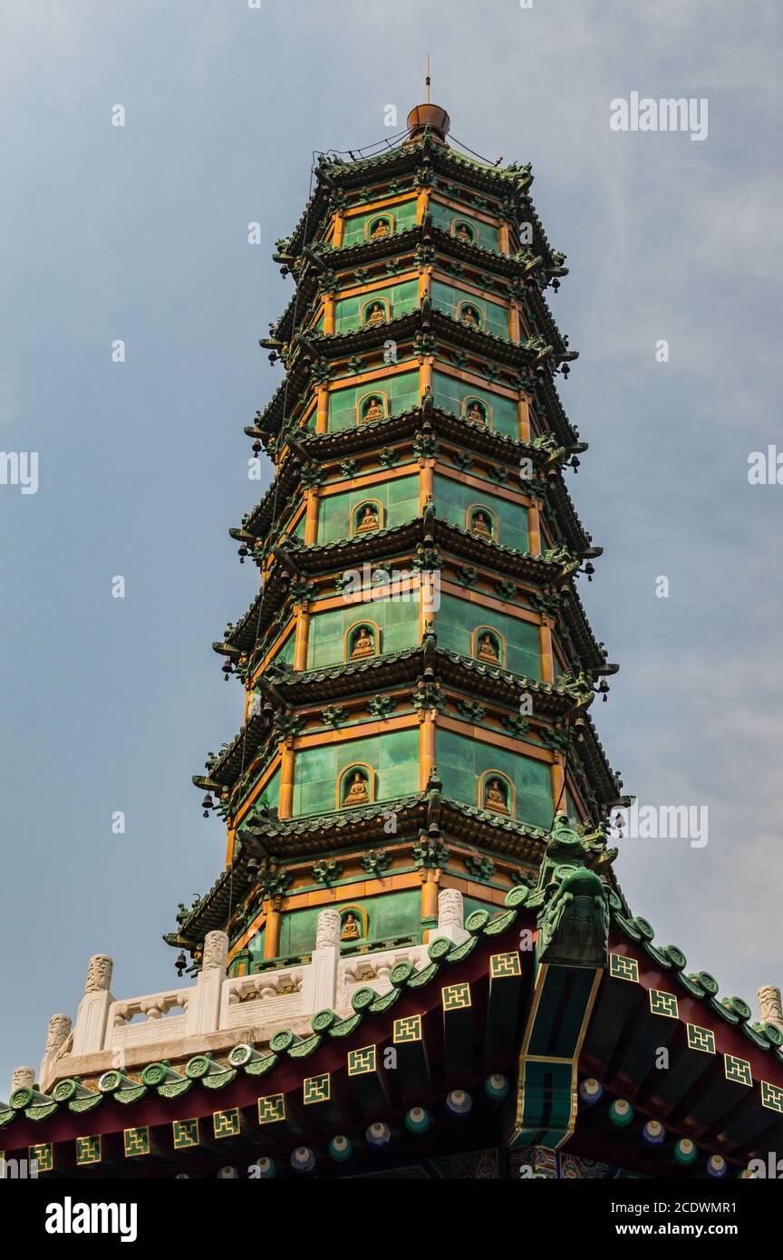 Die Pagode der duftenden Hügel wurde 1780 im Park der duftenden Hügel (Xiangshan Park) in den westlichen Hügeln, nordwestlich von Peking, China, erbaut Stockfoto