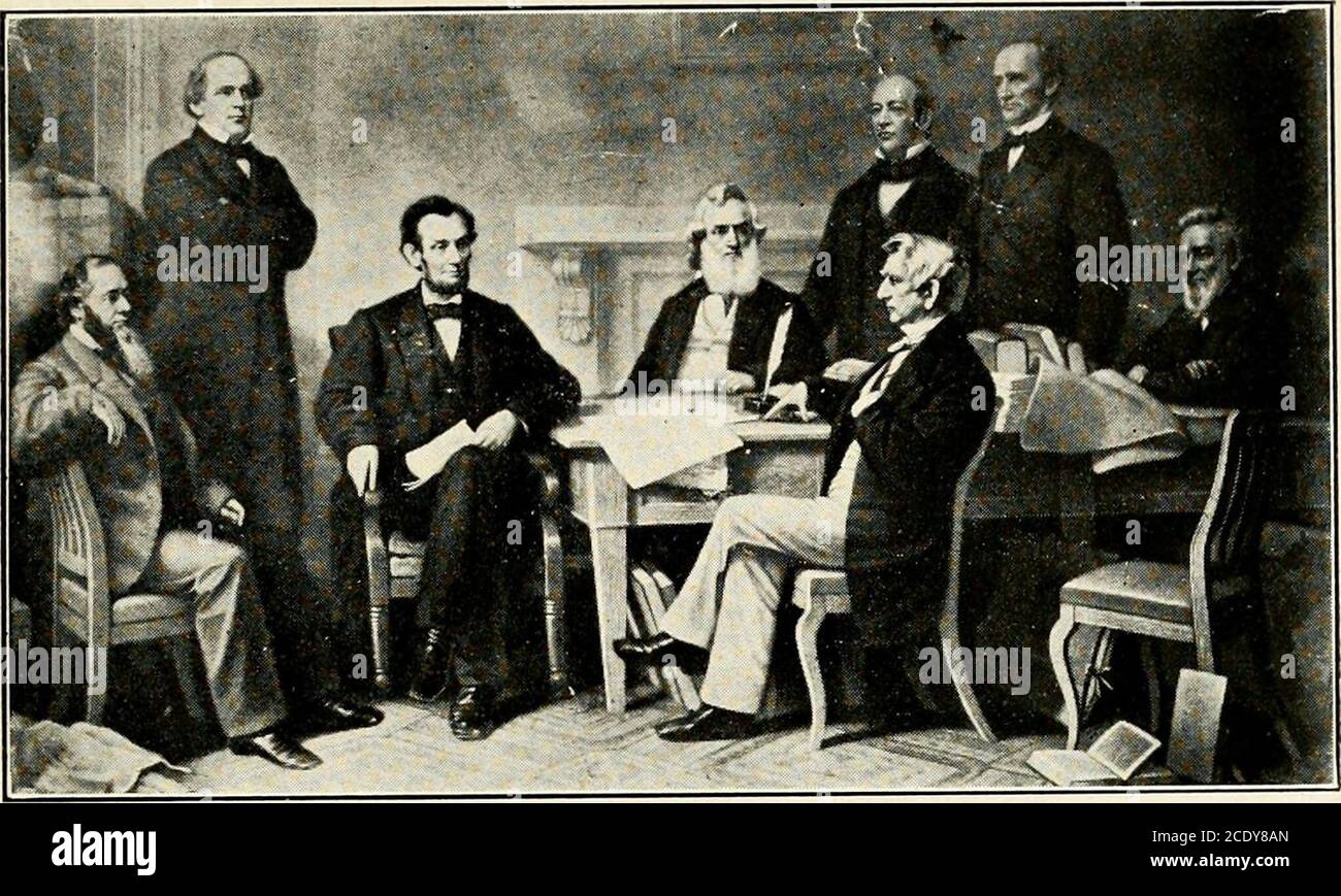 . Die "Aktivitäten" der Lincoln Association of Jersey City : ein Souvenir des Abendessens im Carteret Club zum Gedenken an den hundertzehnten Jahrestag der Geburt von Abraham Lincoln . John Milton Holmes. Lincoln liest die Emanzipation Proklamation an sein Kabinett (das Original dieses Bildes hing in der Tabernakel für viele Jahre) nach Jersey City. Er predigte eine Predigt am Sonntagabend nach der Baltimore-Affäre, die die Stadt in ihre Tiefen gerührt, und es war givendie sehr ungewöhnliche Aufmerksamkeit der Veröffentlichung in vollem Umfang in der Courierand Advertiser auf Antrag der Hörer, die ele waren Stockfoto