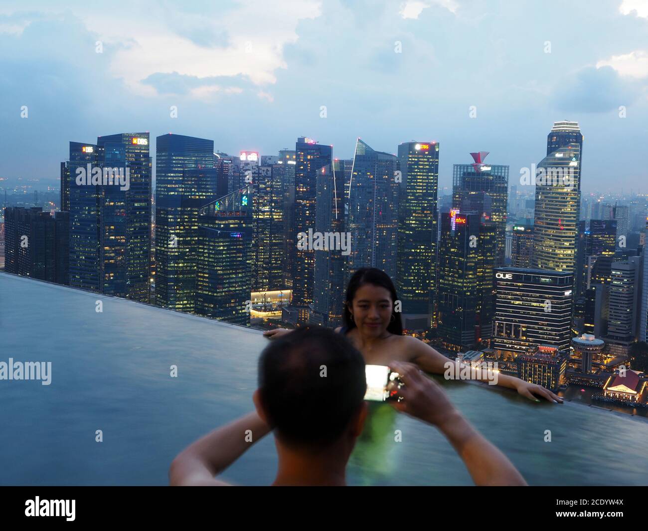 Infinity-Pool im Marina Bay Sands Hotel, Singapur Stockfoto