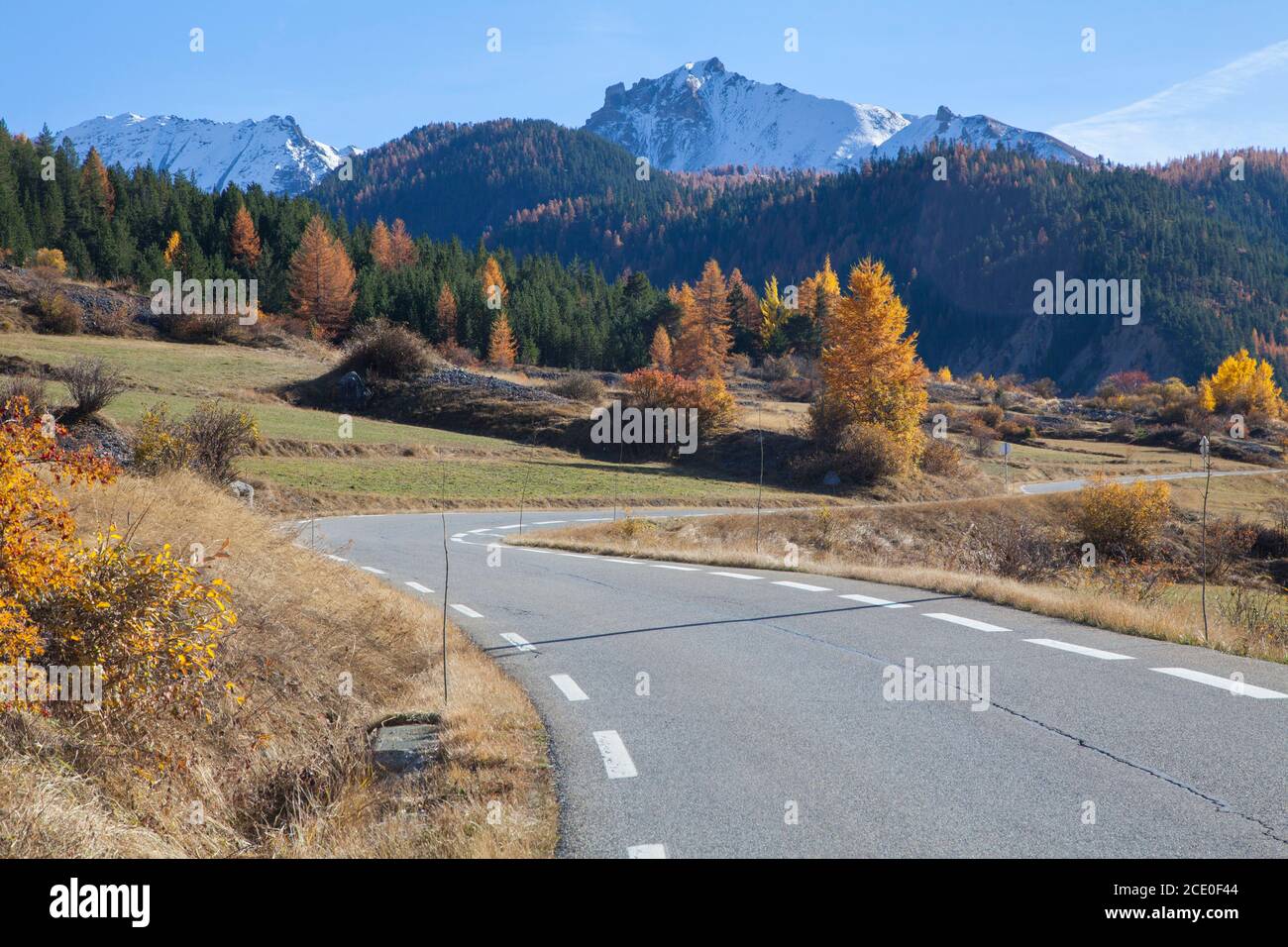 Straße bis zur Tour de France Radtour, Col d'Izoard, Hautes-Alpes, Frankreich Stockfoto