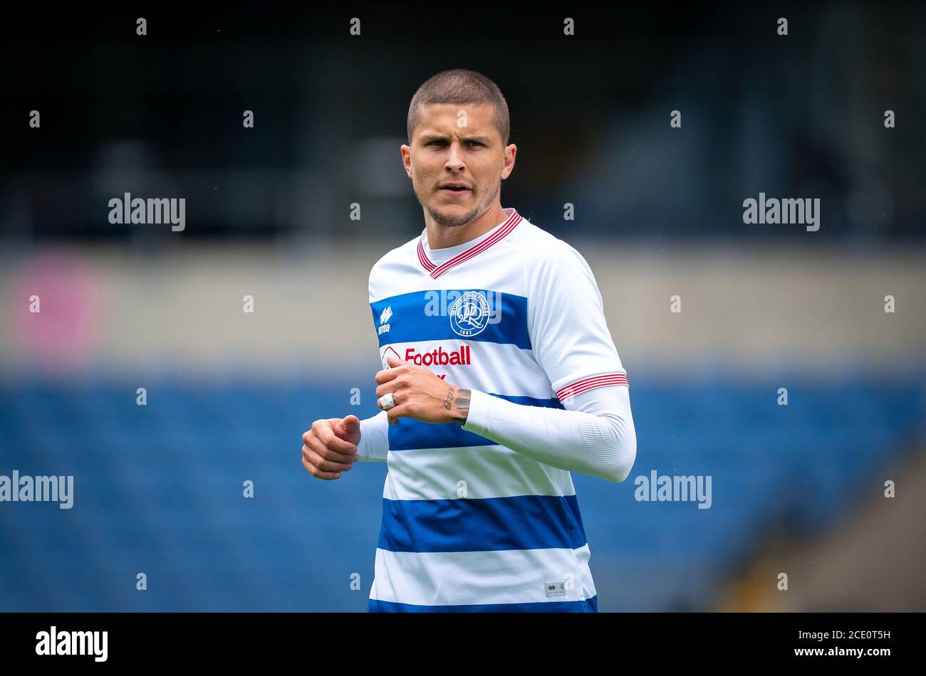 Oxford, Großbritannien. August 2020. Lyndon Dykes von QPR während des 2020/21 Behind Closed Doors Pre Season Freundschaftsspiel zwischen Oxford United und Queens Park Rangers im Kassam Stadium, Oxford, England am 29. August 2020. Foto von Andy Rowland. Kredit: Prime Media Images/Alamy Live Nachrichten Stockfoto