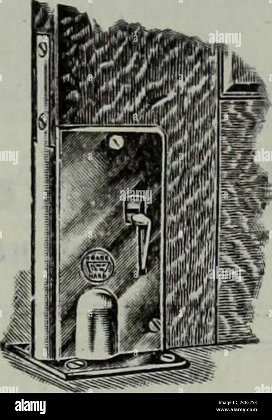 . Hardware-Merchandising März-Juni 1915 . HICAC iraffi mm TRADE BUILDING markante Verkaufsmerkmale, die Ihr Verkäufer anbieten kann und die den Interessenten machen würde. Kaufen Sie sie und keine CHICAGO RELAXSPRING SCHARNIERE sind in großer Nachfrage. Sie sind wesentlich in der Konstruktion und leicht angewendet. Die EXCLUSIVE-FUNKTION derFederauslösung, die es ermöglicht, die Tür an jeder gewünschten Position zu platzieren und automatisch wieder einzukuppelnwenn die Tür geschlossen wird, ist von anerkanntem Wert andutility. Für Katalog M 20 senden. Es zeigt vollständig und beschreibt die vollständigste Linie von Spring Hingesmanufact Stockfoto