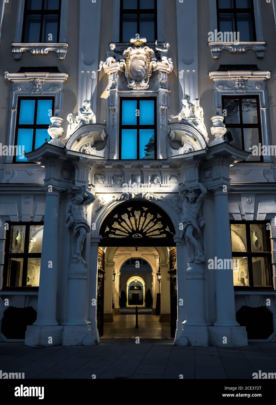 Wunderschöner Eingang Des Historischen Gebäudes Palais Kinsky Im Innenstadt Von Wien In Österreich Stockfoto