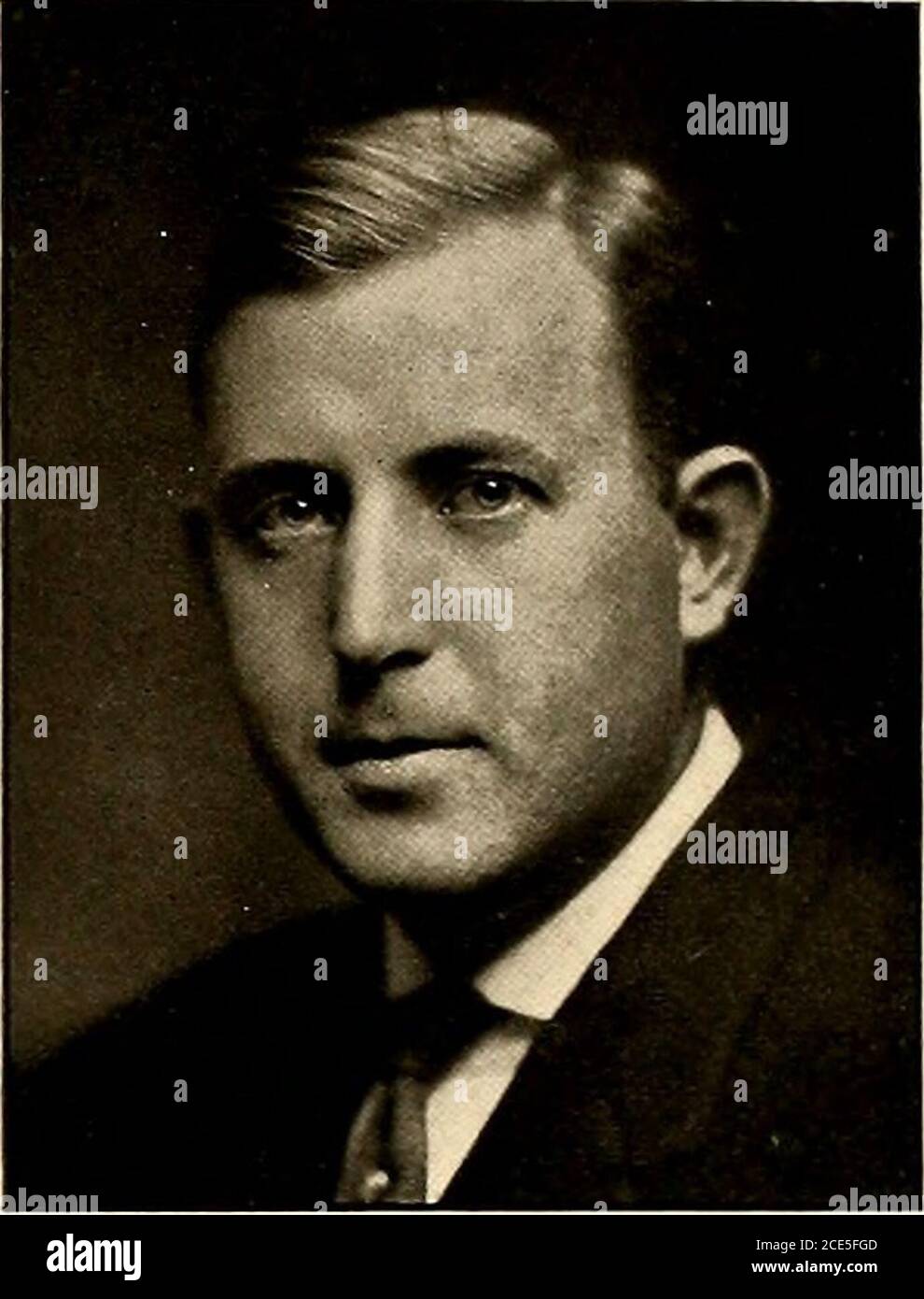 . Bizarr. Henry E. Wanner, B.S., Professor für Chemie. York High School, 03; B.S., University of Pennsylvania, 09; Chemiker der Arizona-Mexican ]Iining and Smelt-ing Co., 07-08; Professor für Chemie, Lebanon Valley College, 09.. Stockfoto