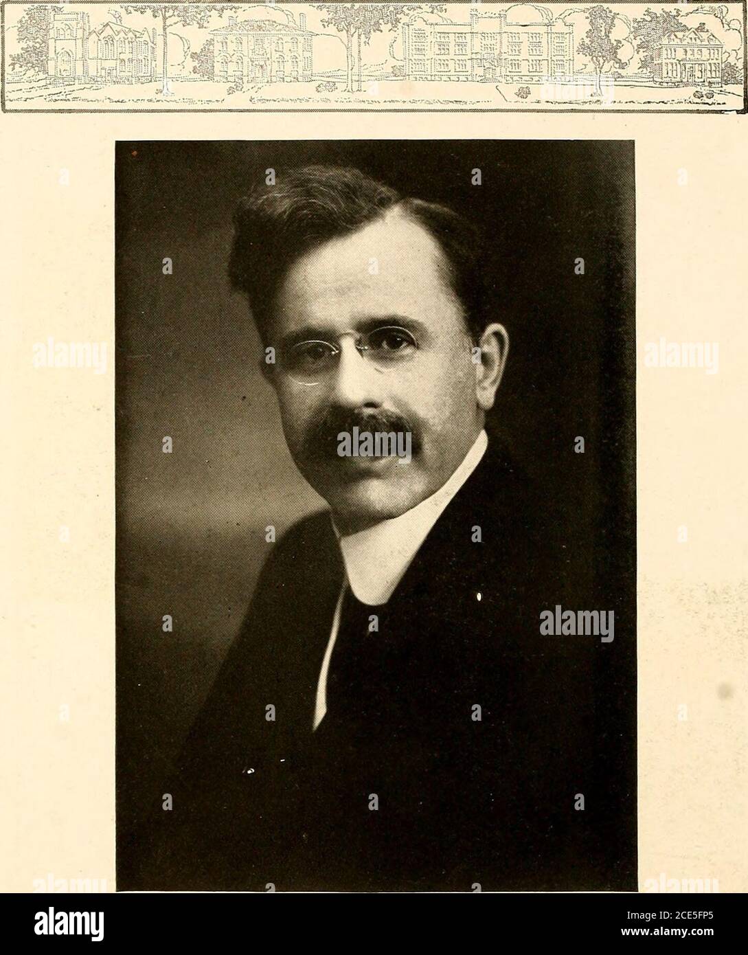 . Bizarr. George D. Gossard, D.D., Präsident. West Virginia Normal und ClassicalAcademy, 1890; A.B., Otterbein Univer-sity, 1892; B.D., Bonebrake TheologicalSeminary, 1896; Trustee of Lebanon Val-ley College, 1908; D.D., Lebanon ValleyCollege, 1910; Pastor in Marion, Pa., UB. Kirche, 1897-99; Shippensburg, 1899-1902; Baltimore Salem U. B., 1902-12Sonderarbeit an der Johns Hopkins UniversityPräsident des Lebanon Valley College, 1912 18 Stockfoto