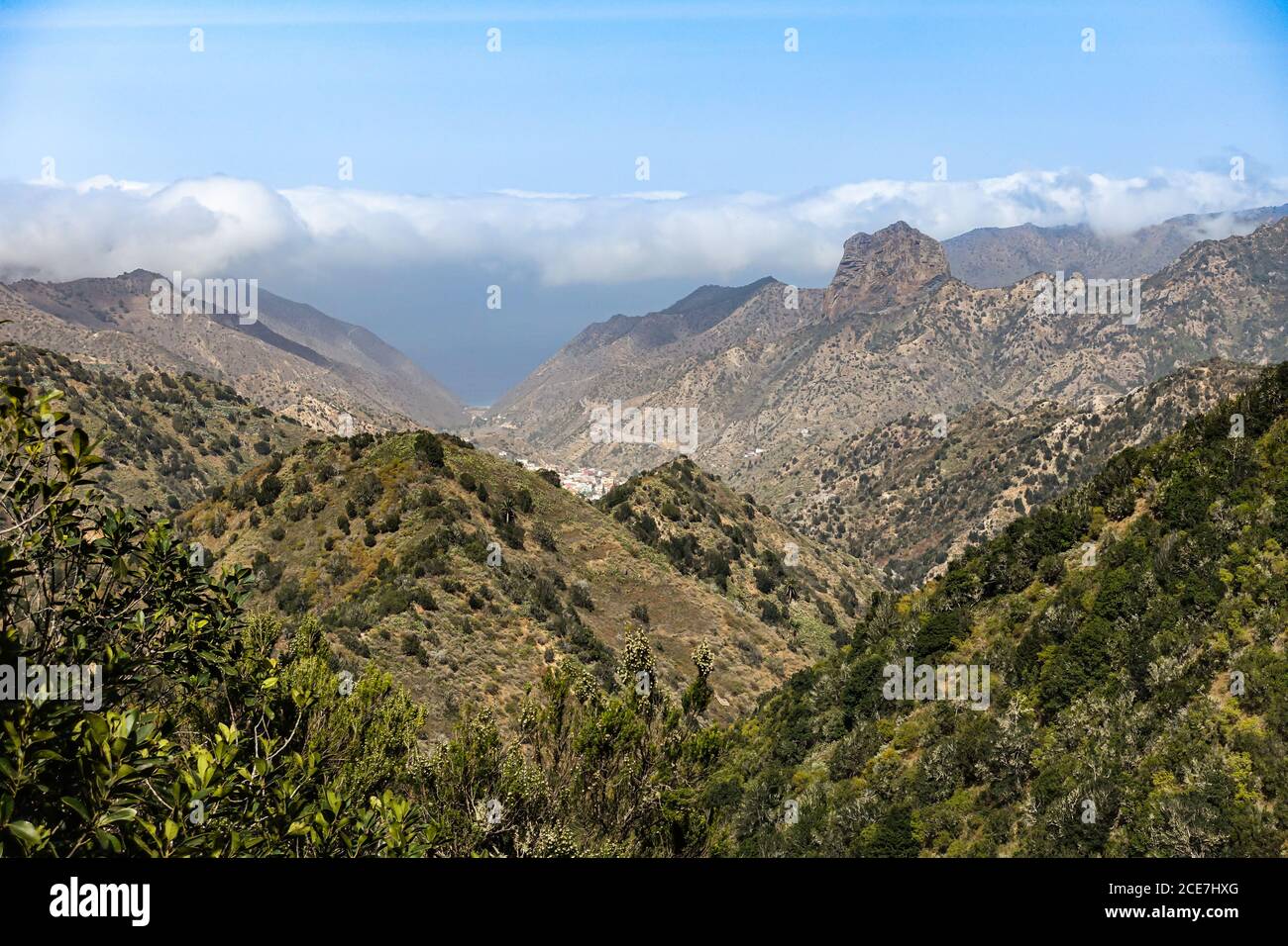 Blick vom Garajonay Nationalpark hinunter ins Tal Von Valhermoso - La Gomera Stockfoto