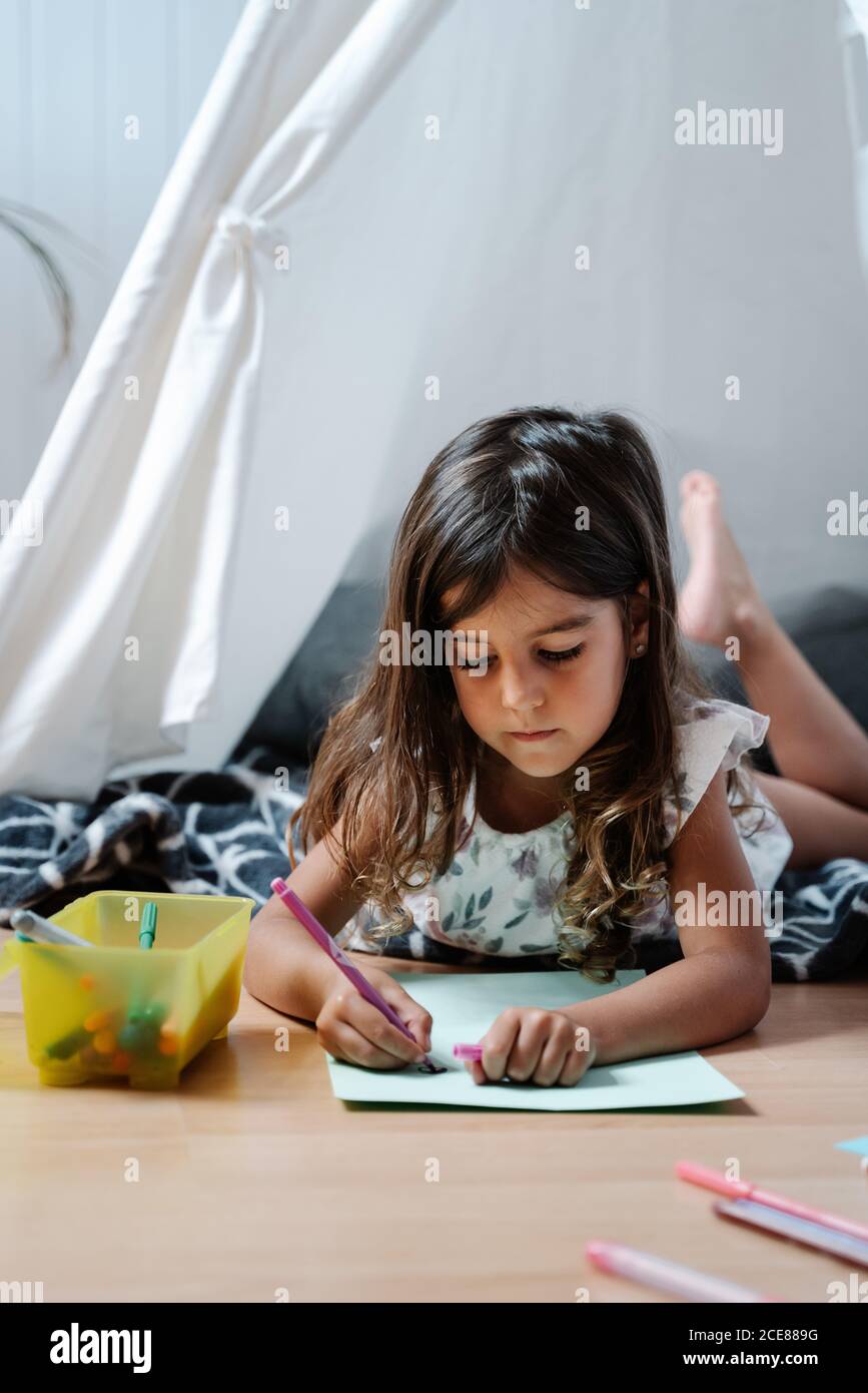 Voller Bauch Stockfotos Und Bilder Kaufen Alamy