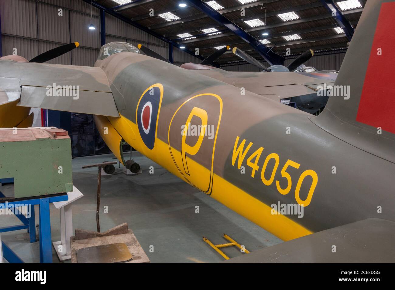 Der DH98 Mosquito Prototyp, der erste Prototyp, der im De Havilland Museum, London Colney, UK ausgestellt ist Stockfoto Der DH98 Mosquito Prototyp, der erste Prototyp, der im De Havilland Museum, London Colney, UK ausgestellt ist Stockfoto