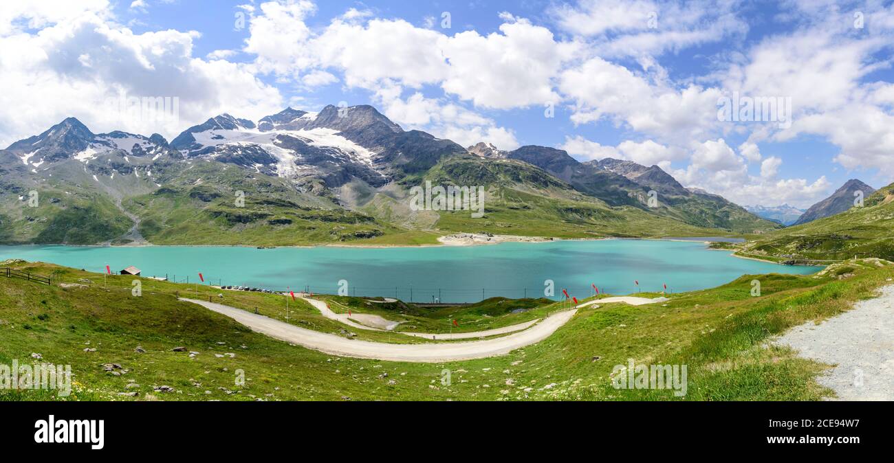 Lago bianco Fotos und Bildmaterial in hoher Auflösung Alamy