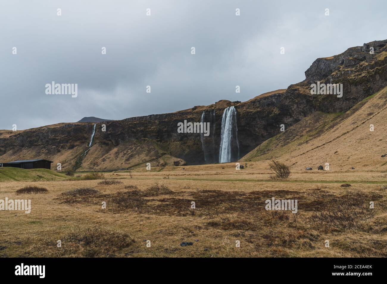 Blick auf den riesigen Wasserfall in Island Stockfoto