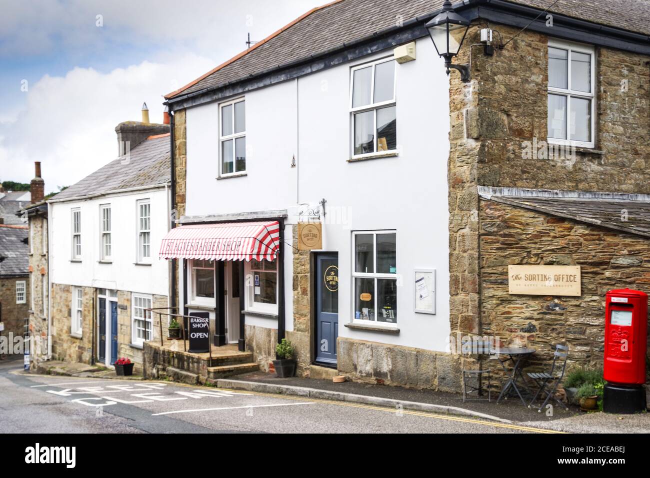 Hübsches Ladendorf in St. Agnes - Cornwall, Großbritannien Stockfoto