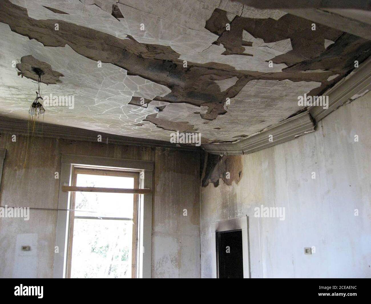 Austin, TX 10. Juni 2008: Ansicht des Gouverneurshauses von Texas, zweiter Stock, mit Schäden an der Decke des Schlafzimmers von Sam Houston. ©Texas Governor's Office/Pool Stockfoto