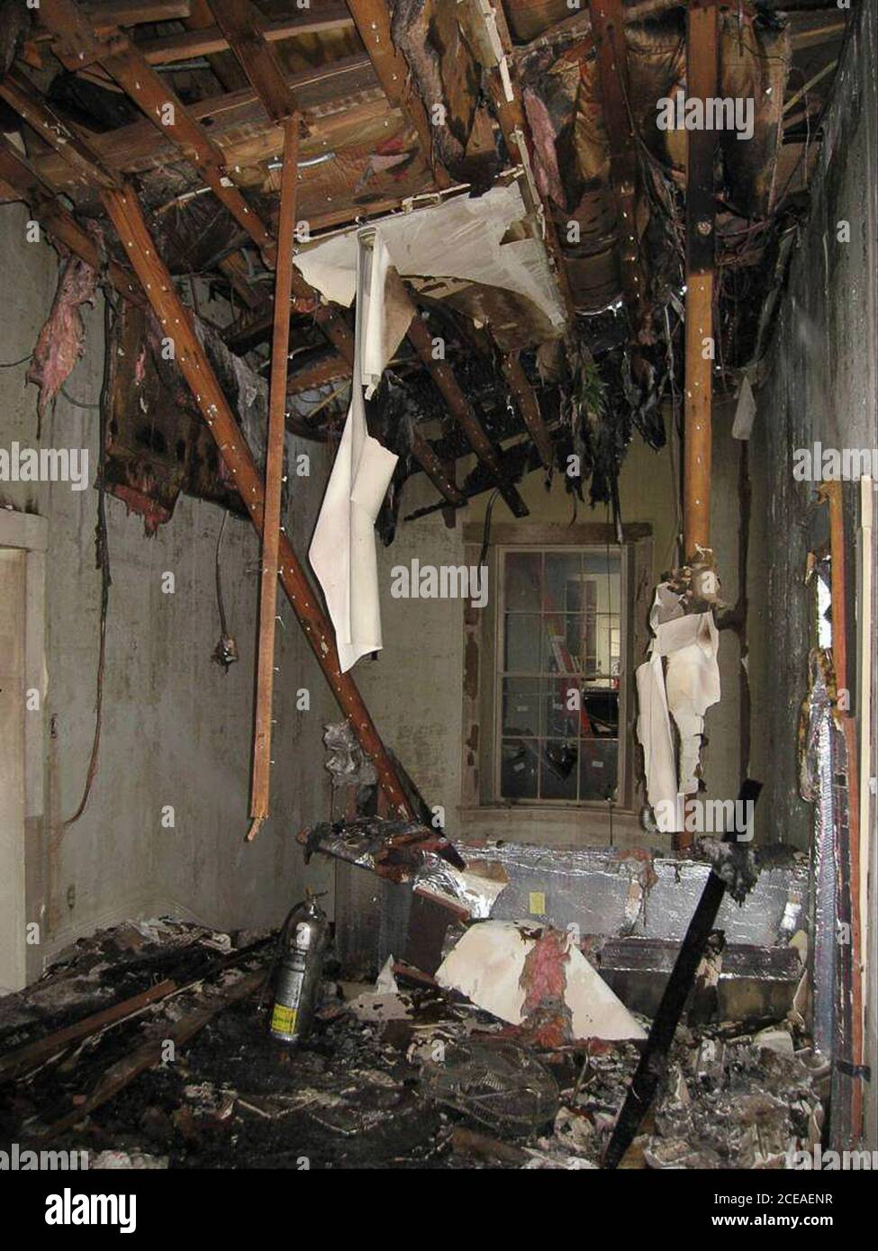 Austin, TX 10. Juni 2008: Blick auf den Flur im zweiten Stock des Gouverneurshauses von Texas, der oben auf der großen Treppe nach Westen blickt. ©Texas Governor's Office/Pool Stockfoto