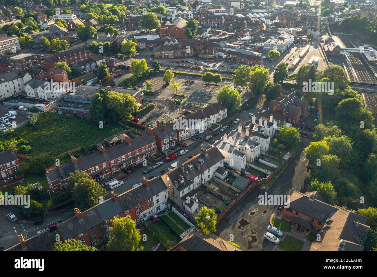 Luftaufnahme über die historische Stadt bei hellen Sommertag in Vereinigtes Königreich Stockfoto
