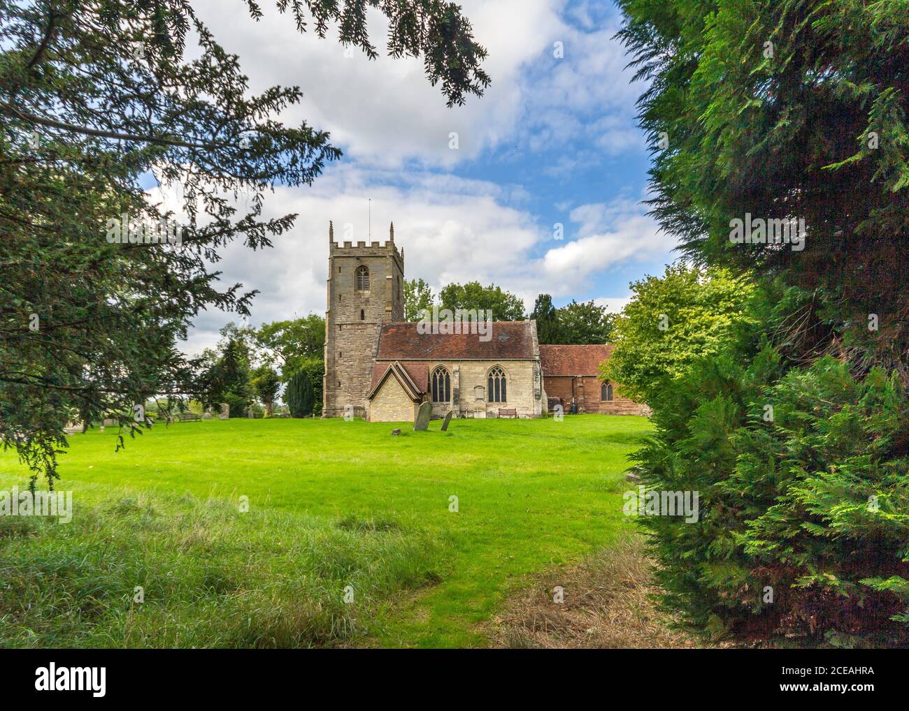 Kirche der Geburt der seligen Jungfrau Maria in Studley, Warwickshire, England. Stockfoto