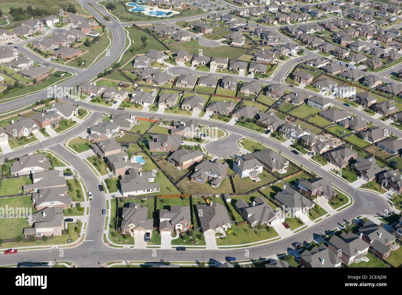 Travis County, TX 12. Oktober 2007: Das Vorstadtwachstum im Süden von Travis und im Norden von Hays County zeigt keine Anzeichen, dass es mit den heutigen Turbulenzen an den Hypothekenmärkten nachlässt. ©Bob Daemmrich / Stockfoto