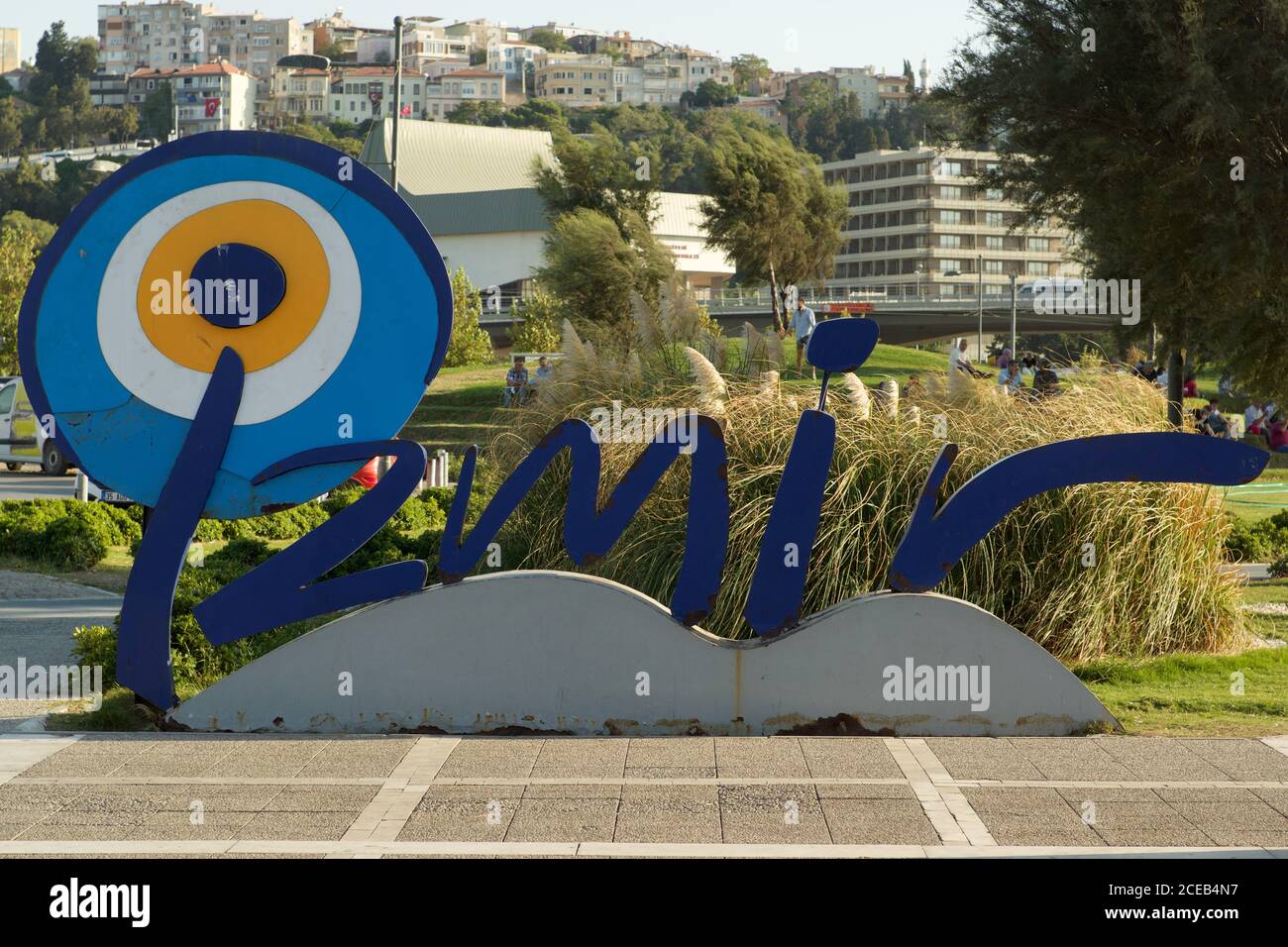 Izmir Stadt Emblem mit nazar Symbol Stockfoto