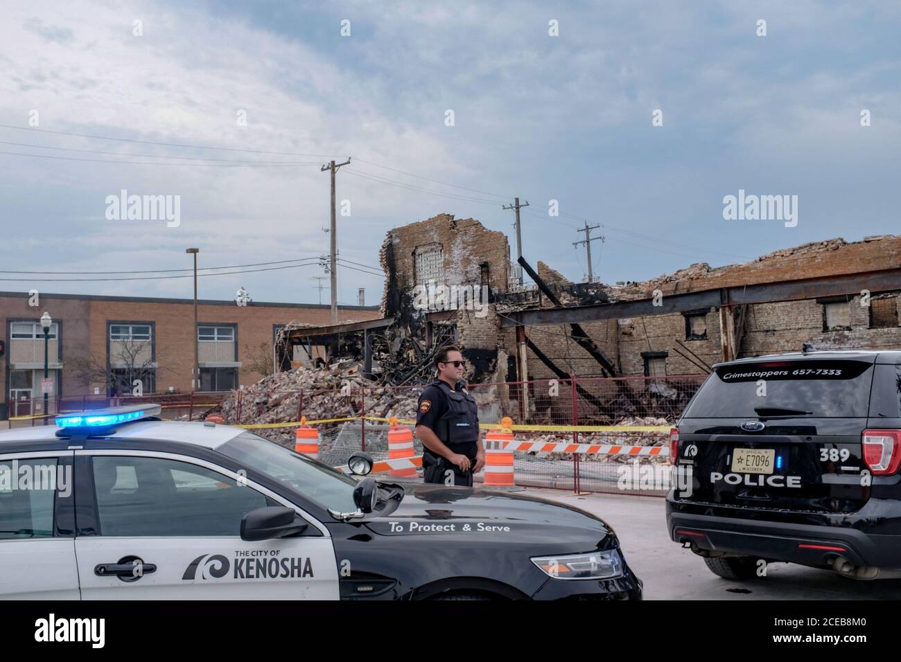 Kenosha, Usa. August 2020. Polizeifahrzeuge patrouillieren am Montag, den 31. August 2020, auf den Straßen. Die Situation ist nach wie vor angespannt, da die Demonstrationen gegen die Erschießung eines Jacob Blake, eines unbewaffneten Schwarzen, letzte Woche in Kenosha, Wisconsin, fortgesetzt werden. Foto von Alex Wroblewski/UPI Credit: UPI/Alamy Live News Stockfoto